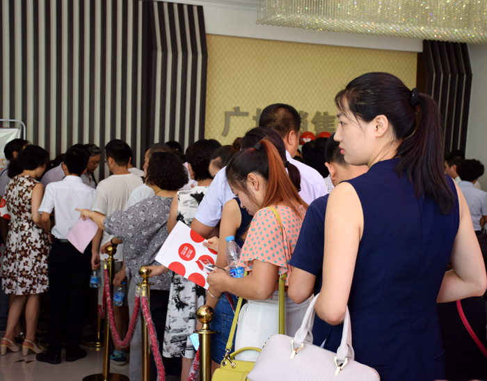 喜報(bào)！捷報(bào)！一經(jīng)推出即成隴南商業(yè)傳奇！